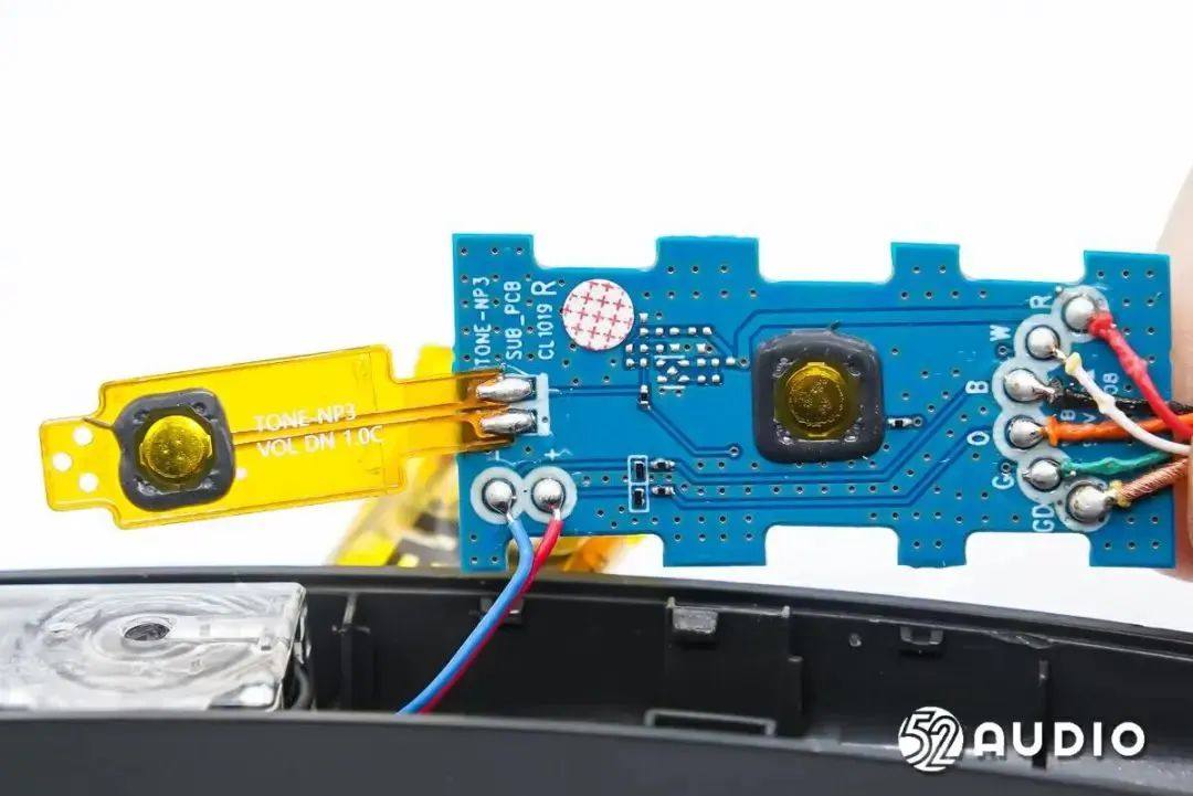 楼氏合作新品来袭！LG TONE-TNP3详细拆解报告